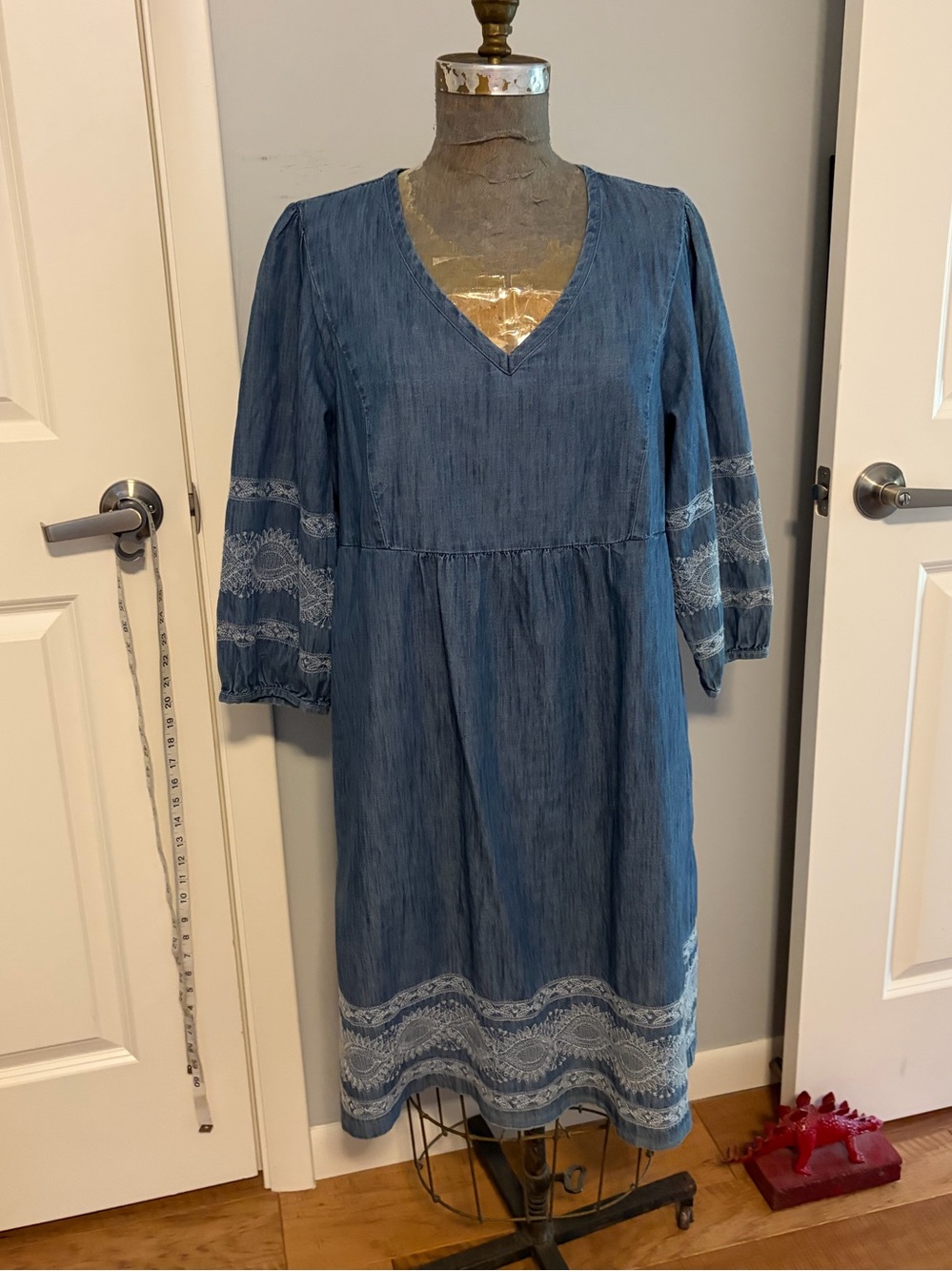J Jill Blue V-Neck Denim Embroidered Midi Dress